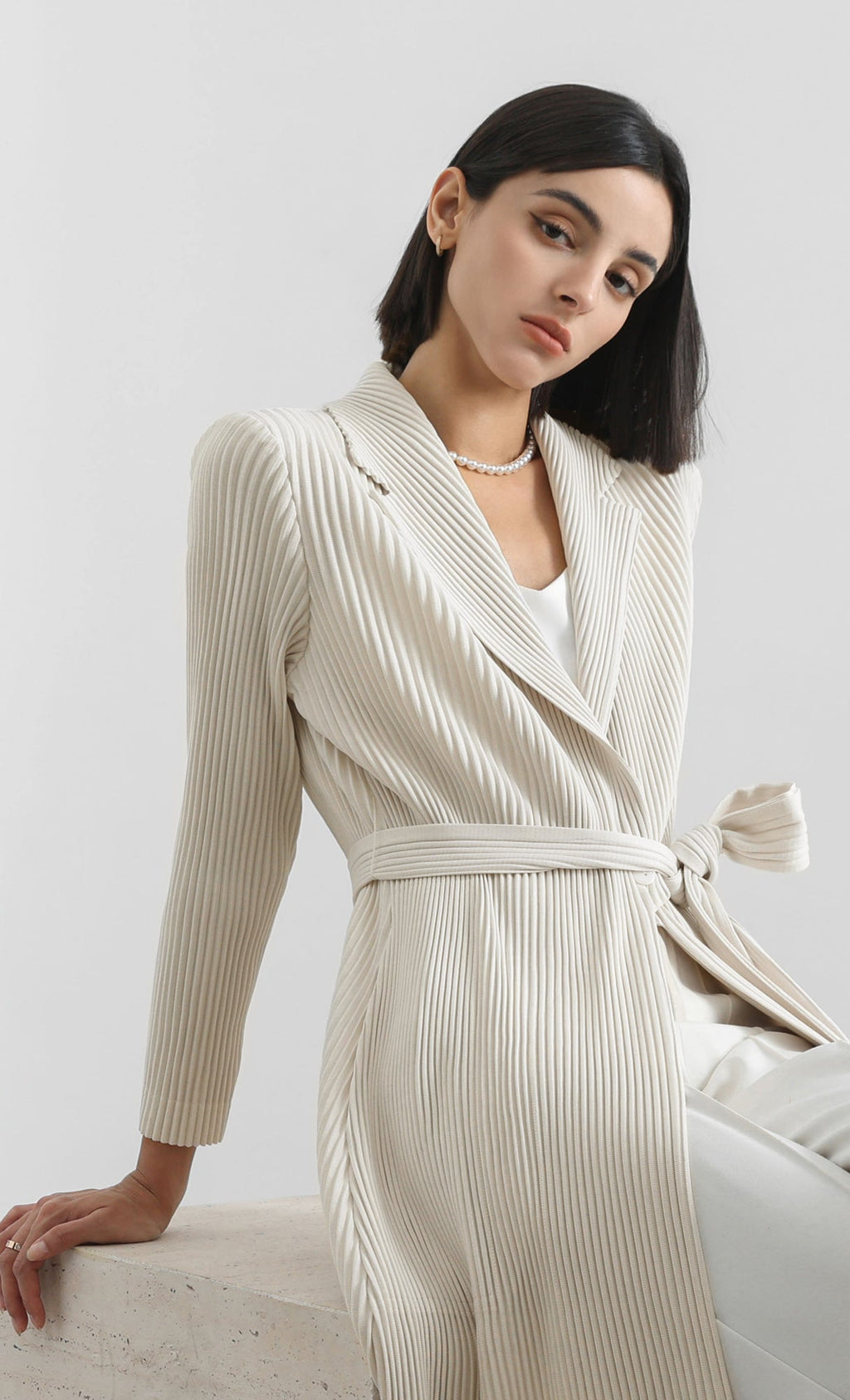 haze pleated belted trench_ivory