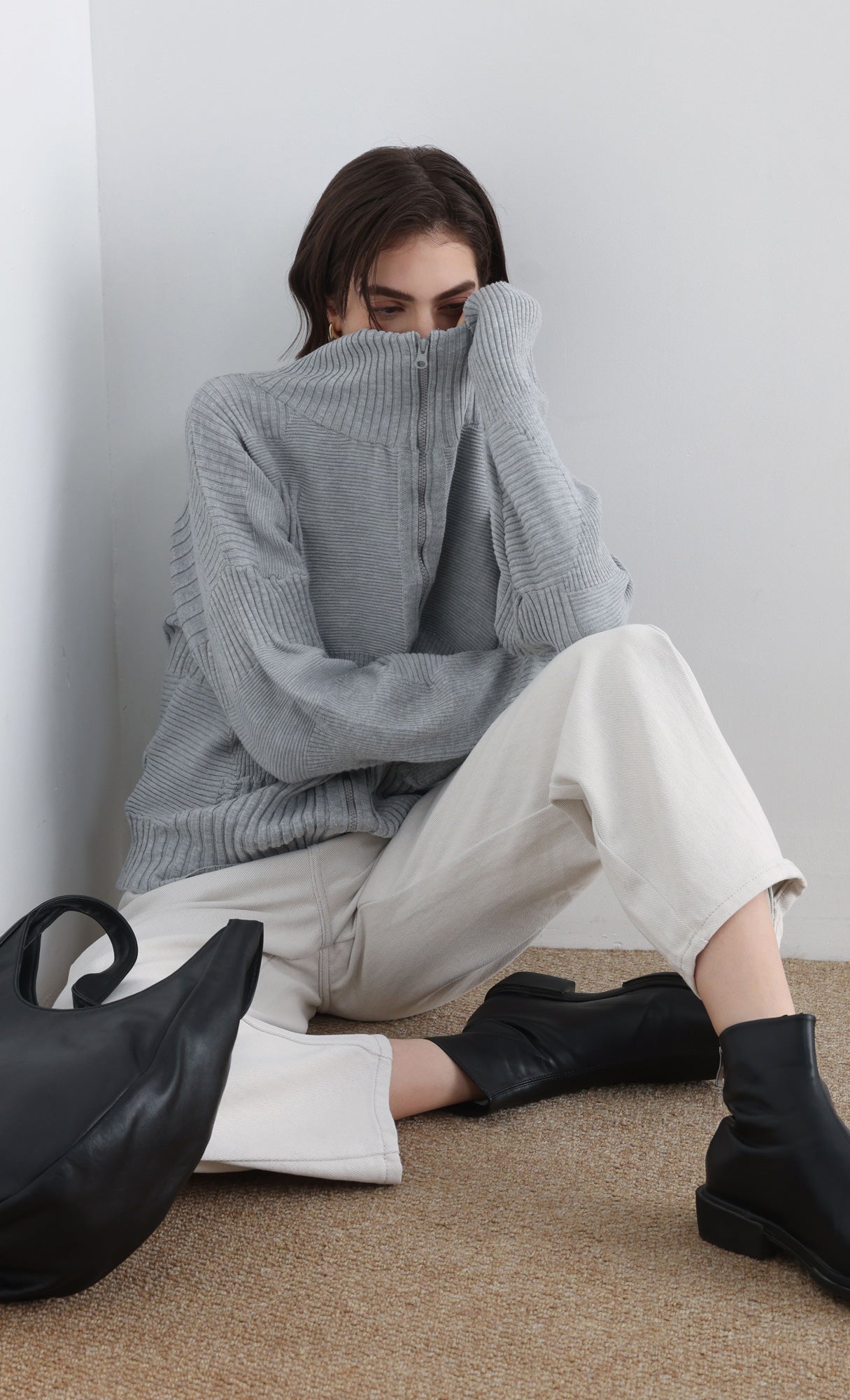 High Neck Knitted Pleated Zip-Up Cardigan_Grey