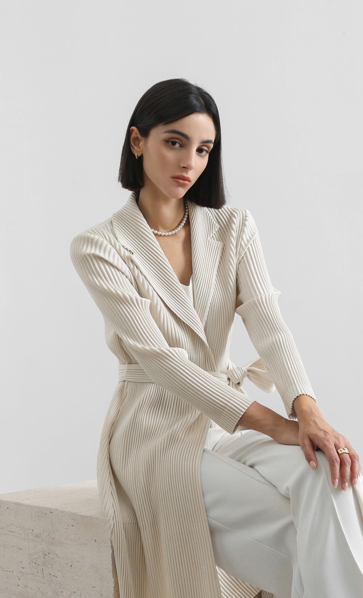 haze pleated belted trench_ivory