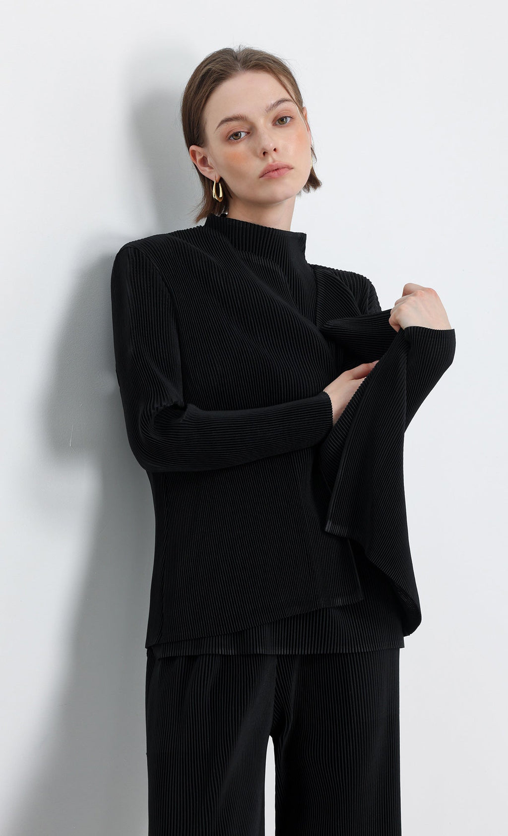 Essential Pleats Cardigan_Black