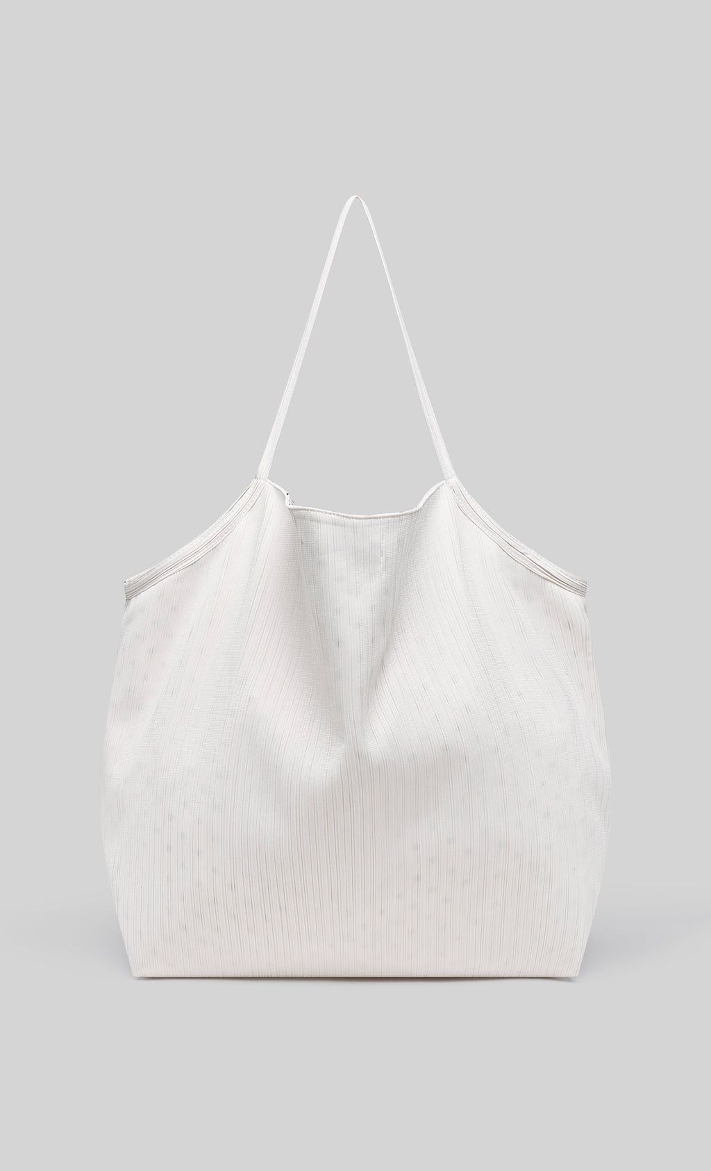 Reversible pleated polka dot tote bag_white
