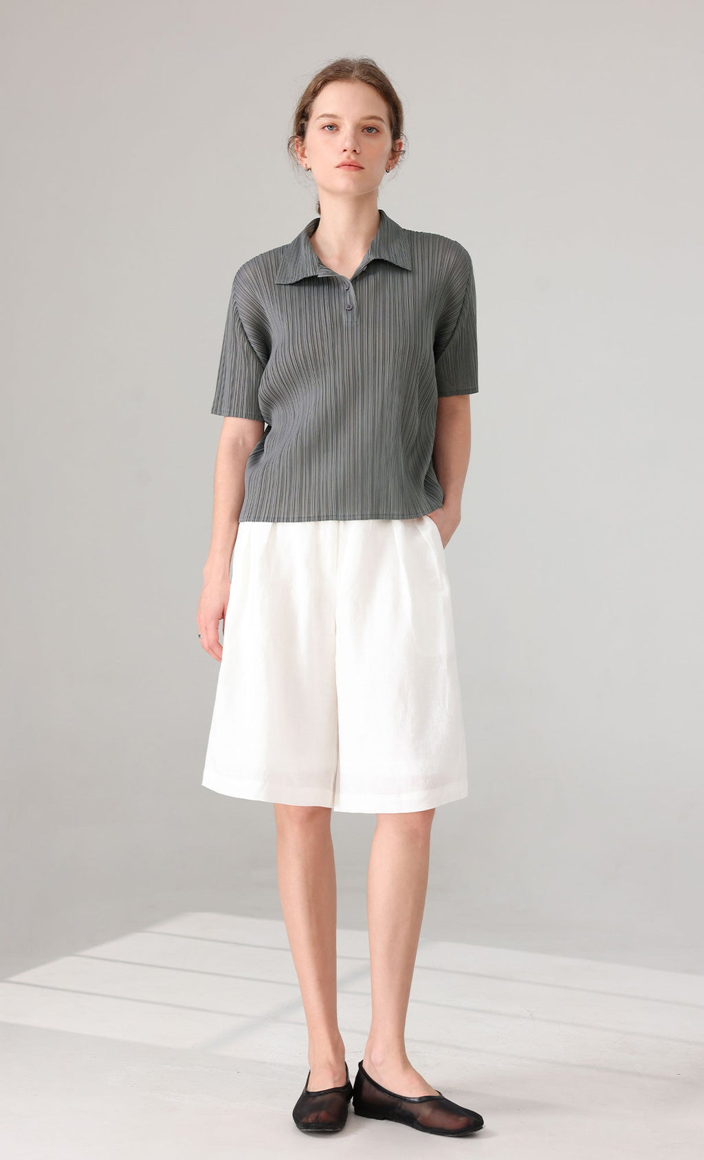 Essen Collard pleated Shirts_charcoal