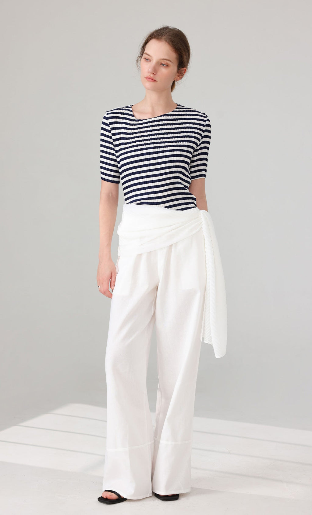 Aven Pleated Scarf_white