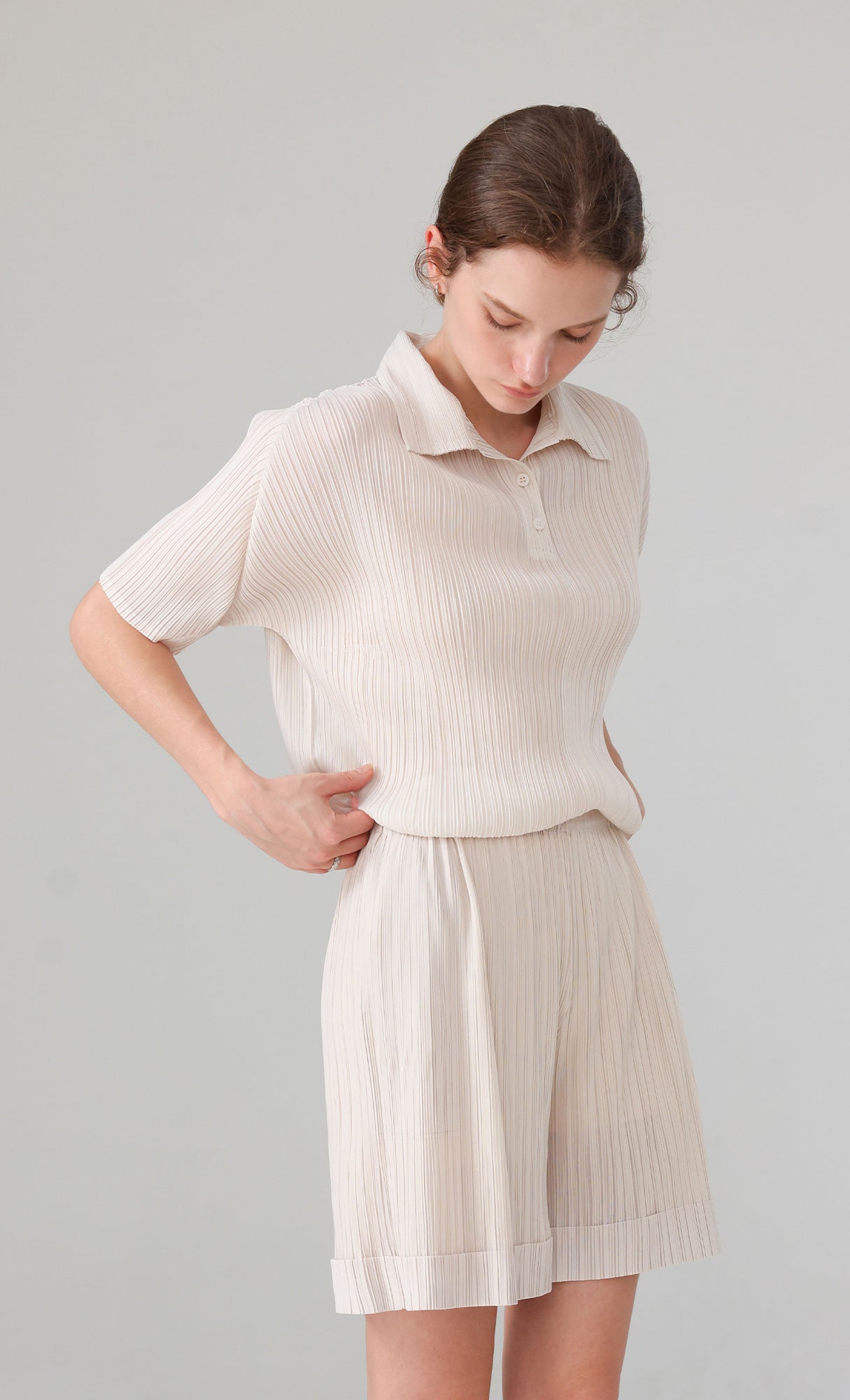 Mono Pleated Half Pants_ivory