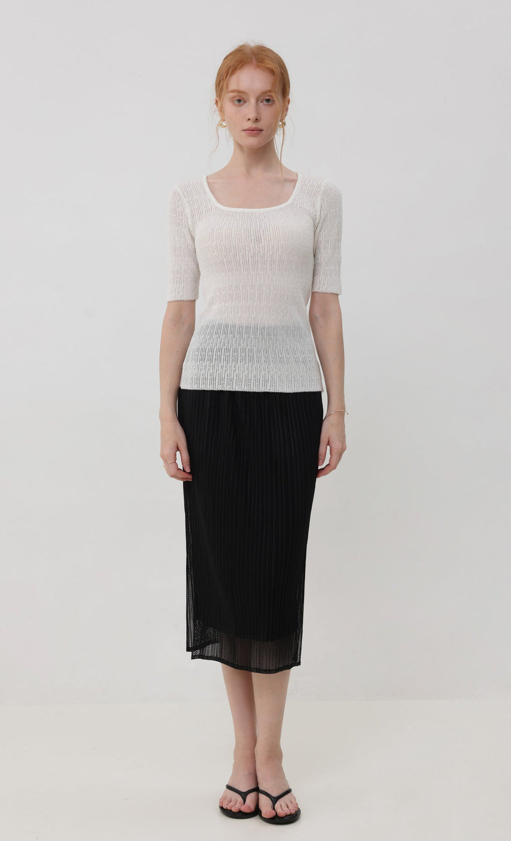 Airy pleated skirt _black