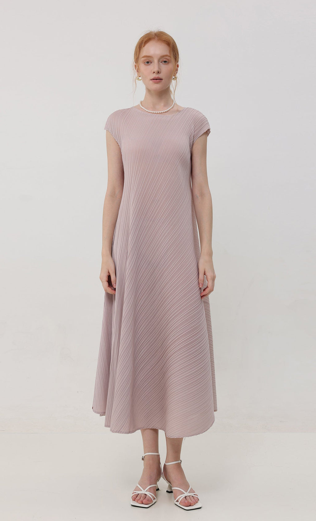Rosy flare pleated dress_pinkbeige