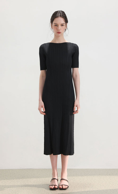 Dalia half-sleeve pleated dress_black