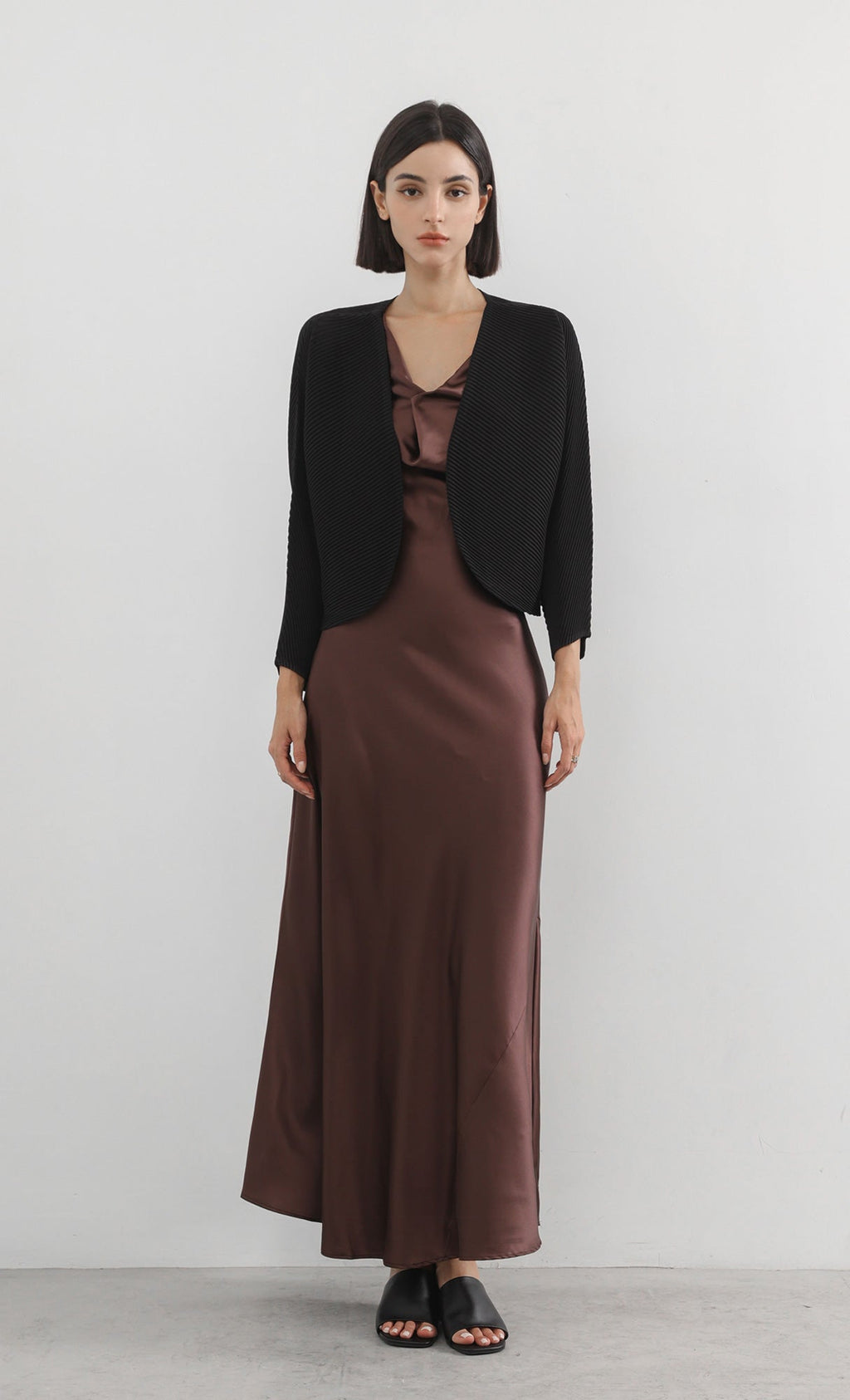 round pleated cardigan_black