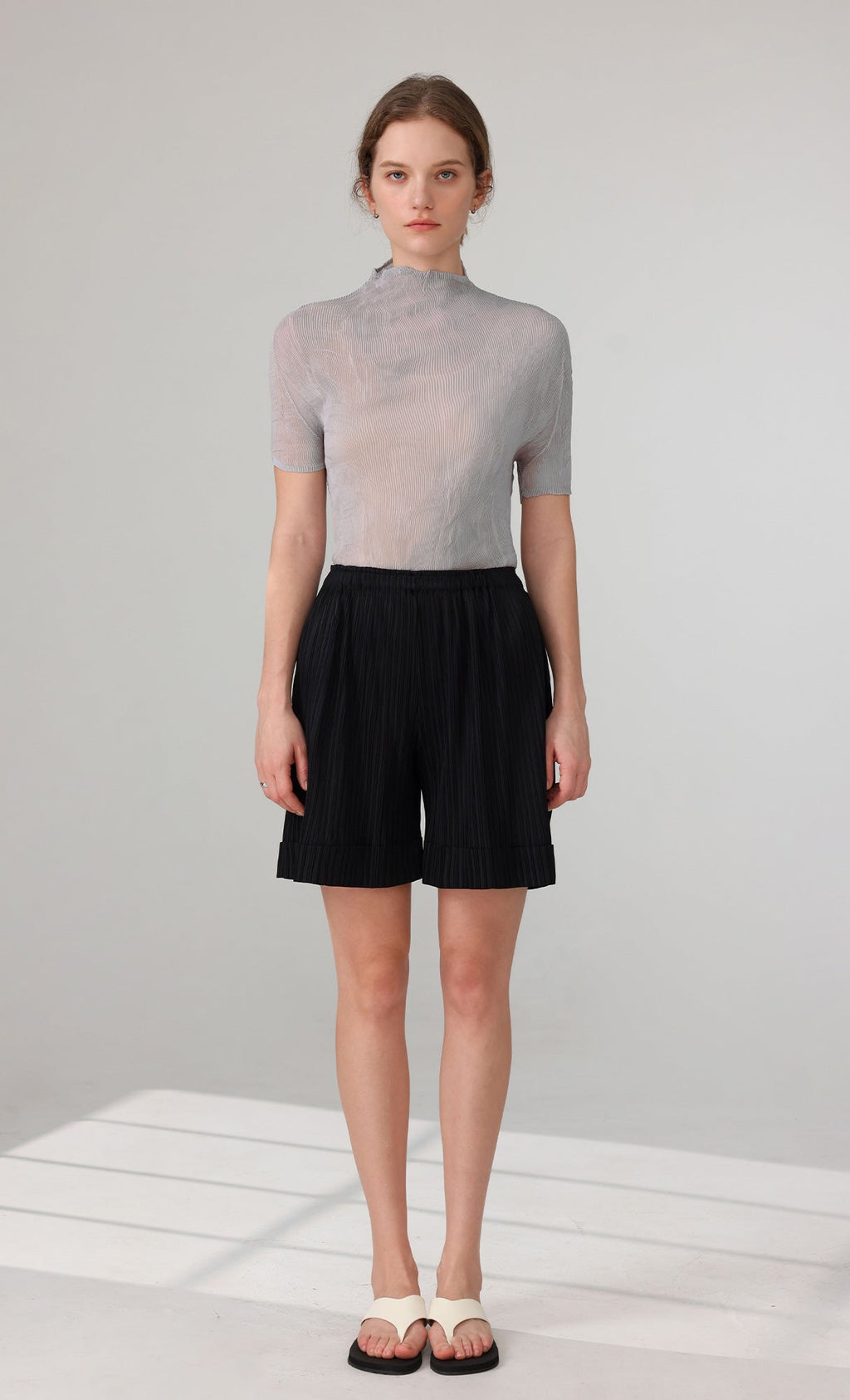 Mono Pleated Half Pants_black