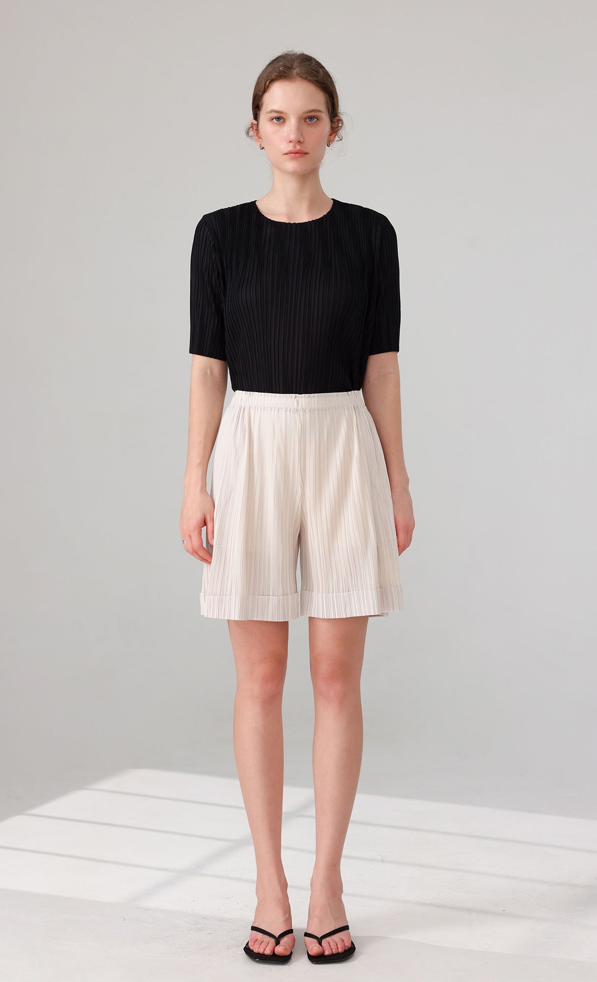 Mono Pleated Half Pants_ivory
