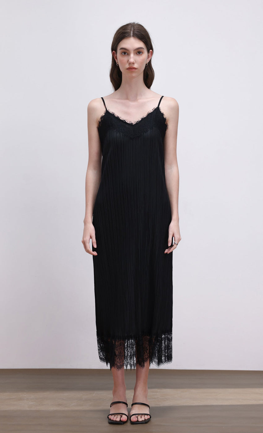 Pleated lace slip dress (black)