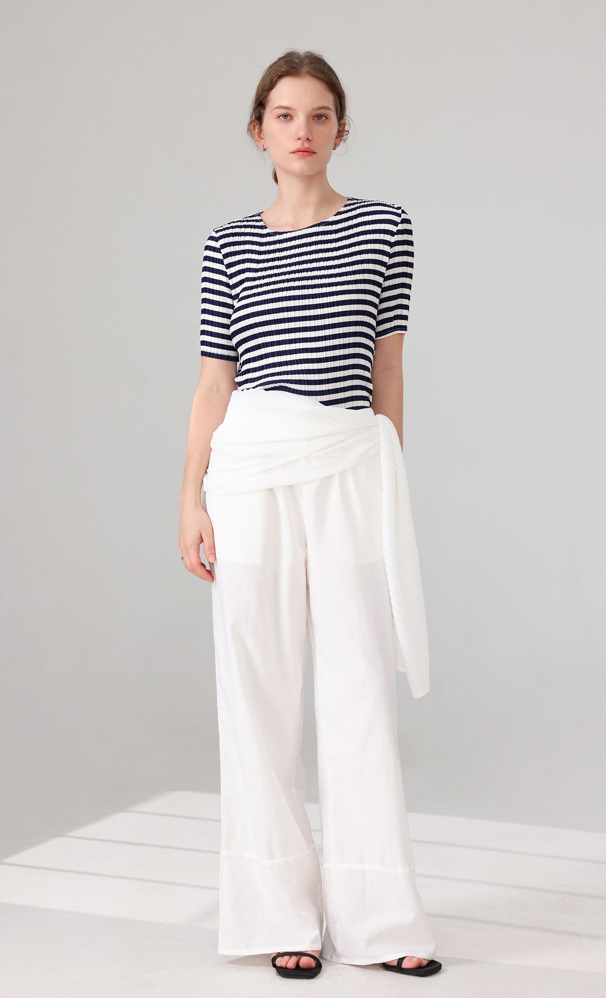 Marine Stripe Pleated Top_stripe