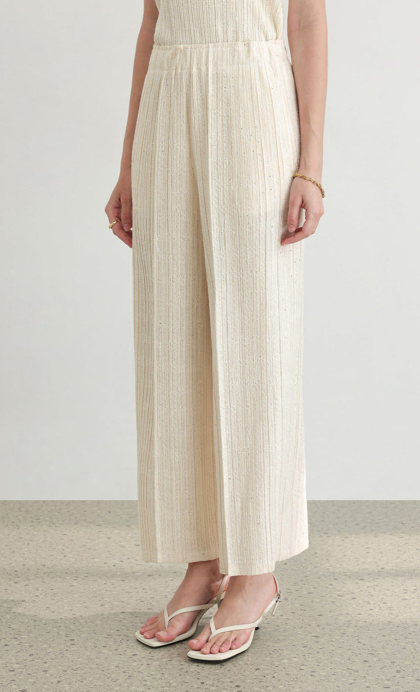 Free Size — Fit For XS - L / Ivory