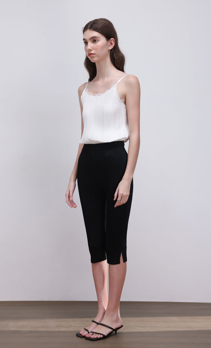 Pleated capri pants (black)