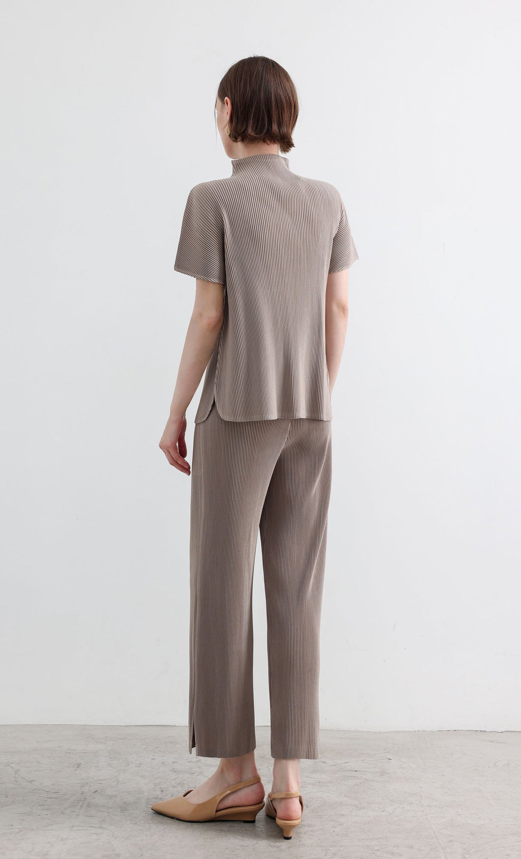 Essential Pleated Pants_Beige