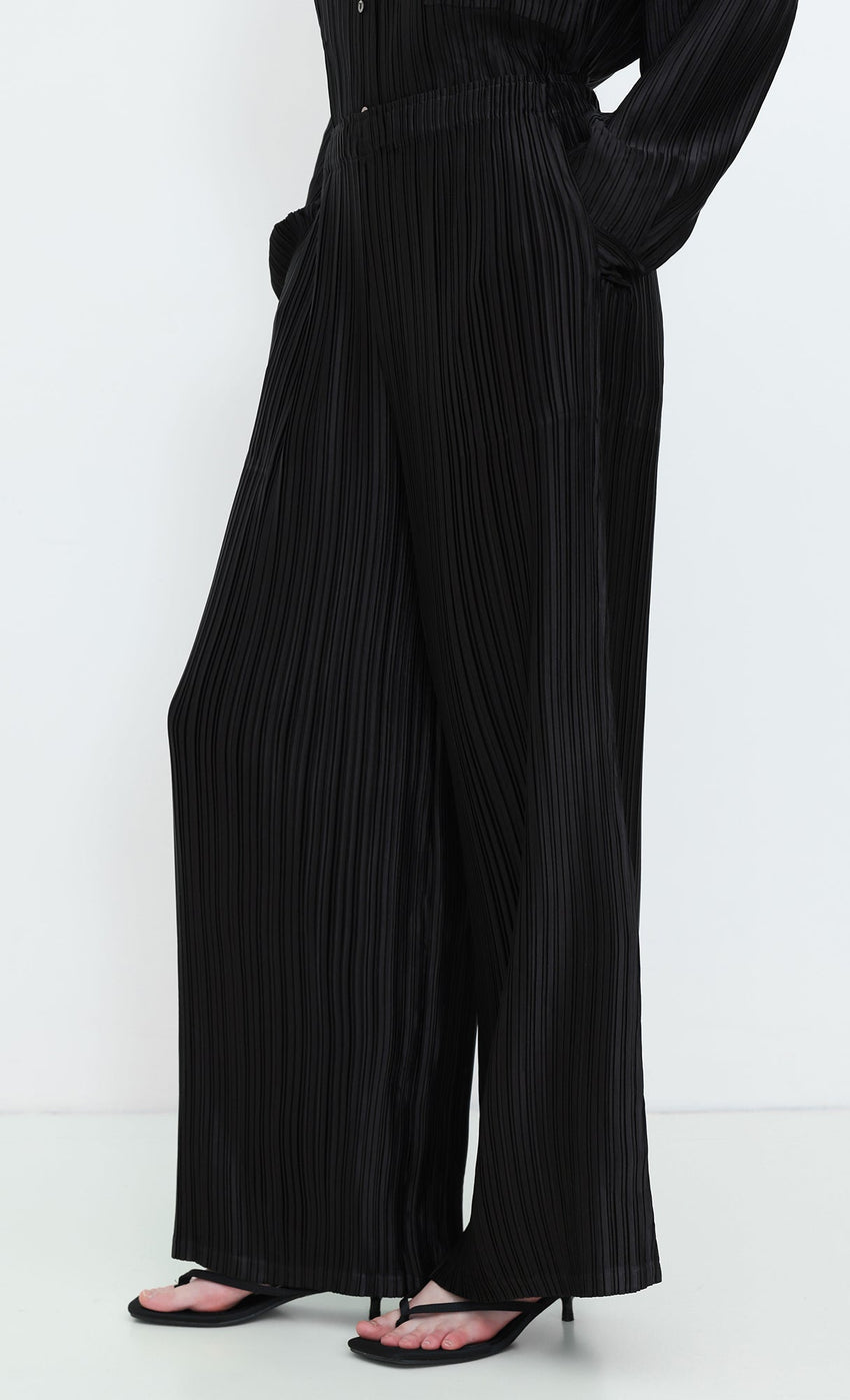 One Size - Fits XS to L / Black