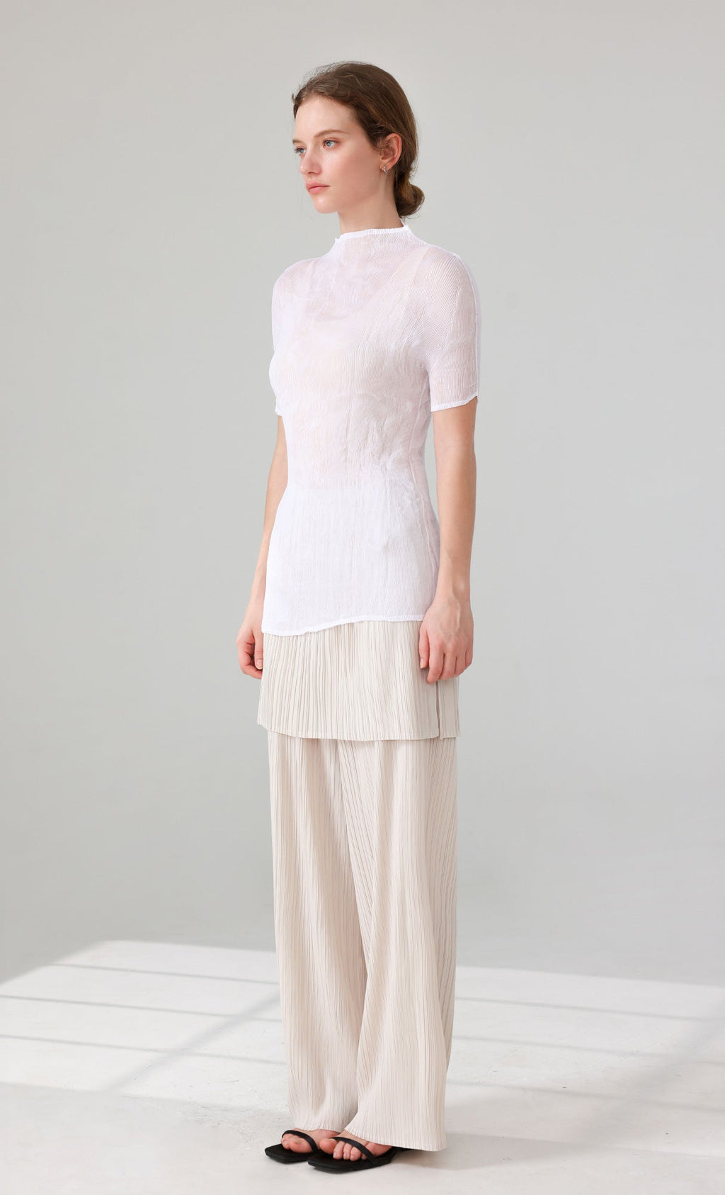 Roco crinkle pleated Top_white