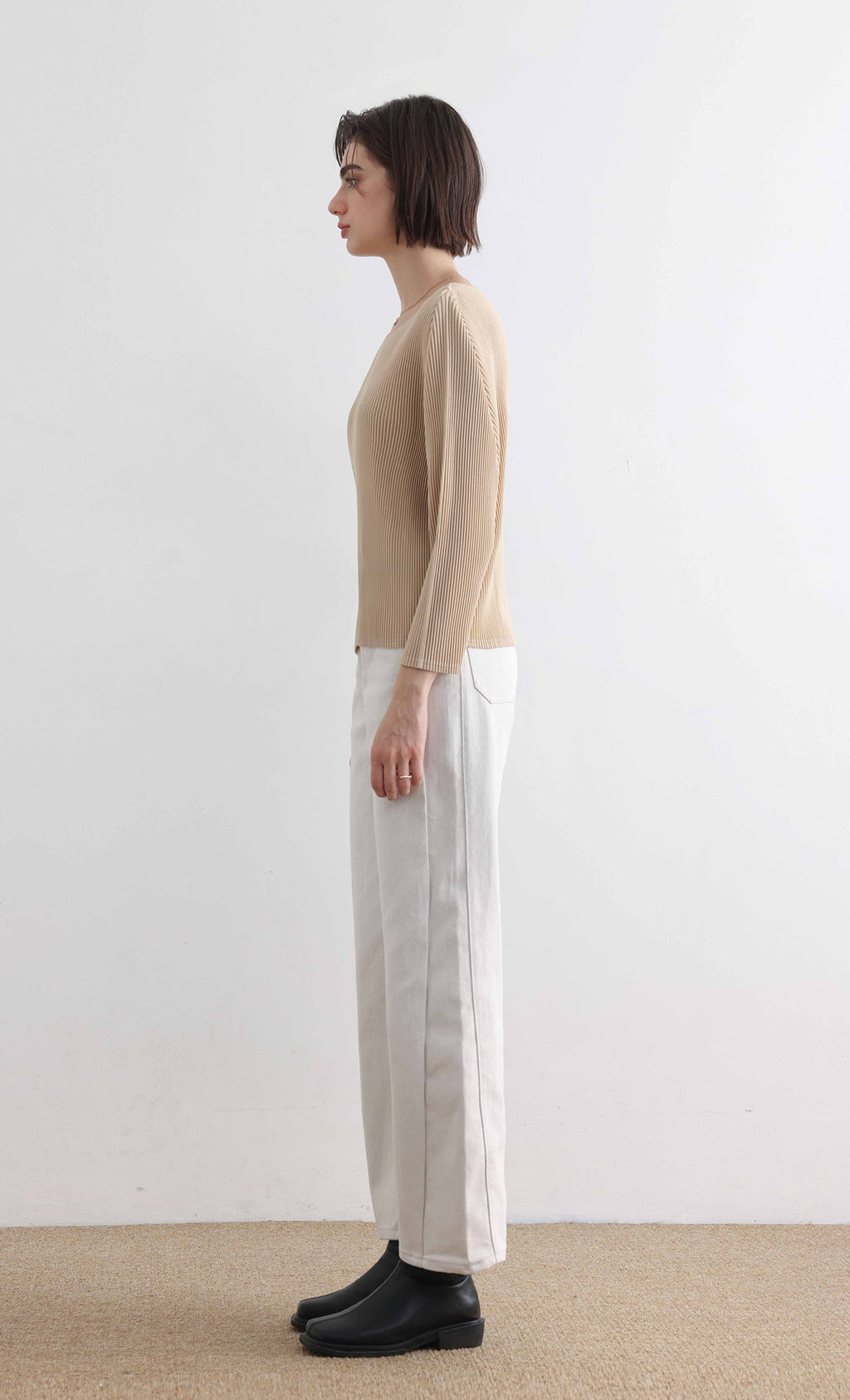 Rindy ray pleated Top_Light-Beige