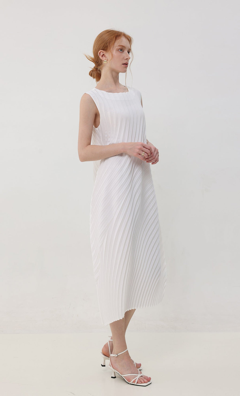 Twist pleated slip dress_white