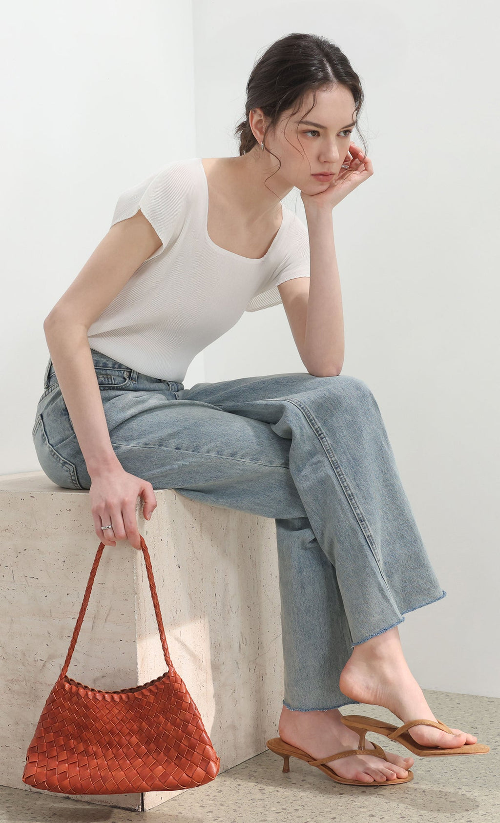 Nesia weaving shouler bag_camel