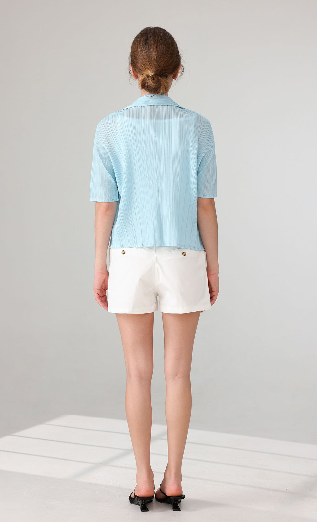 Palette collard pleated shirts_skyblue