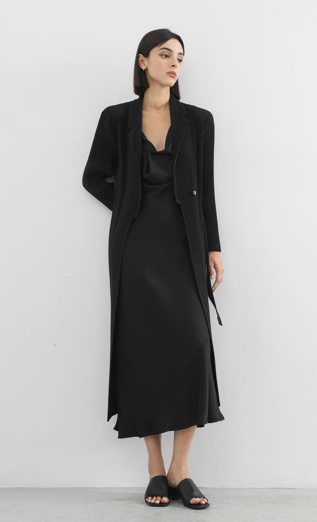 haze pleated belted trench_black