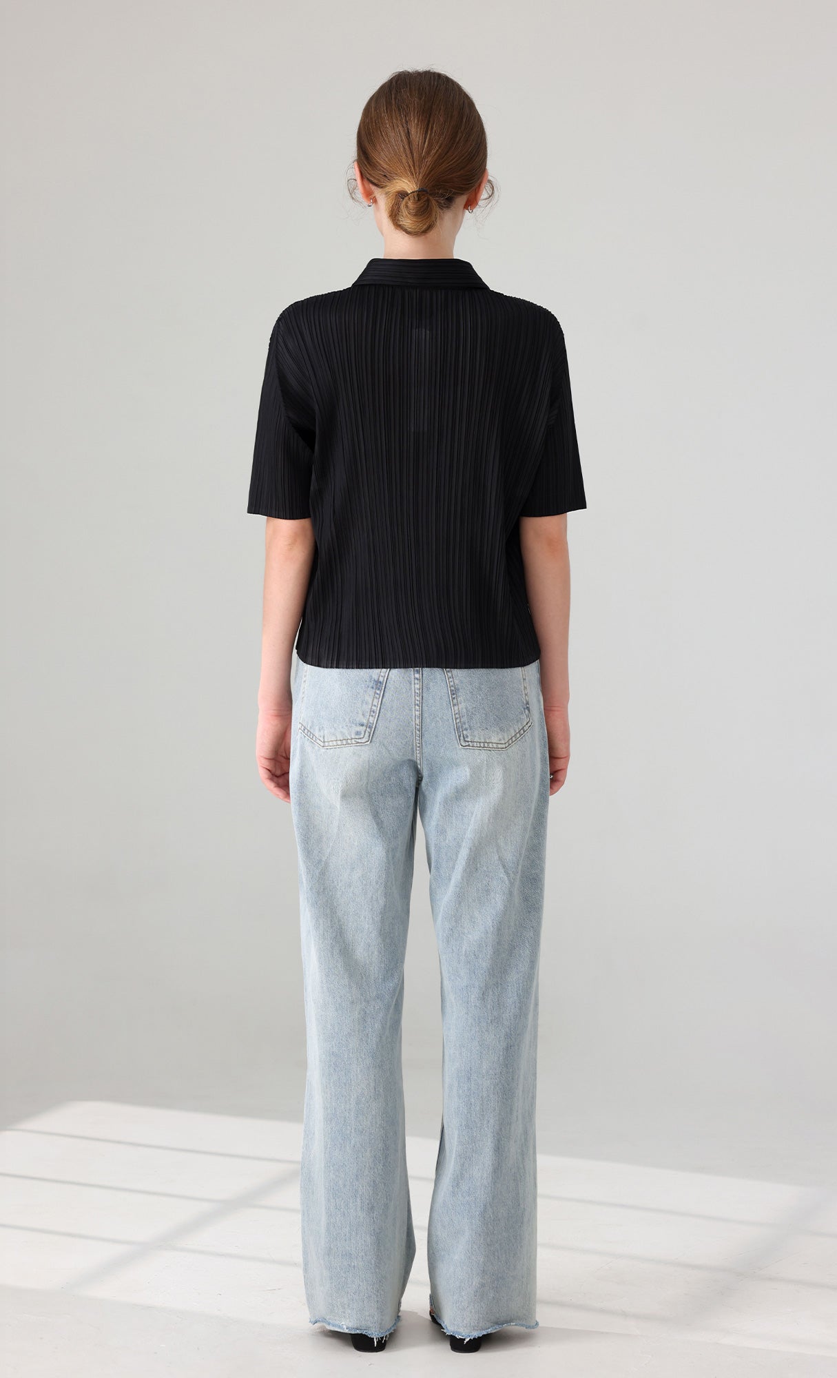 Essen Collard pleated Shirts_black