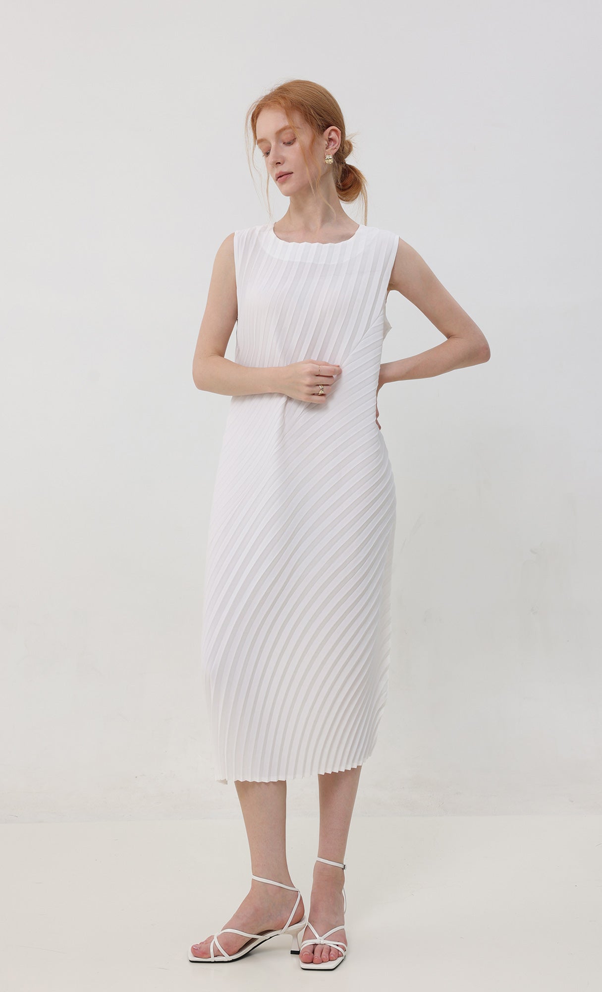 Twist pleated slip dress_white