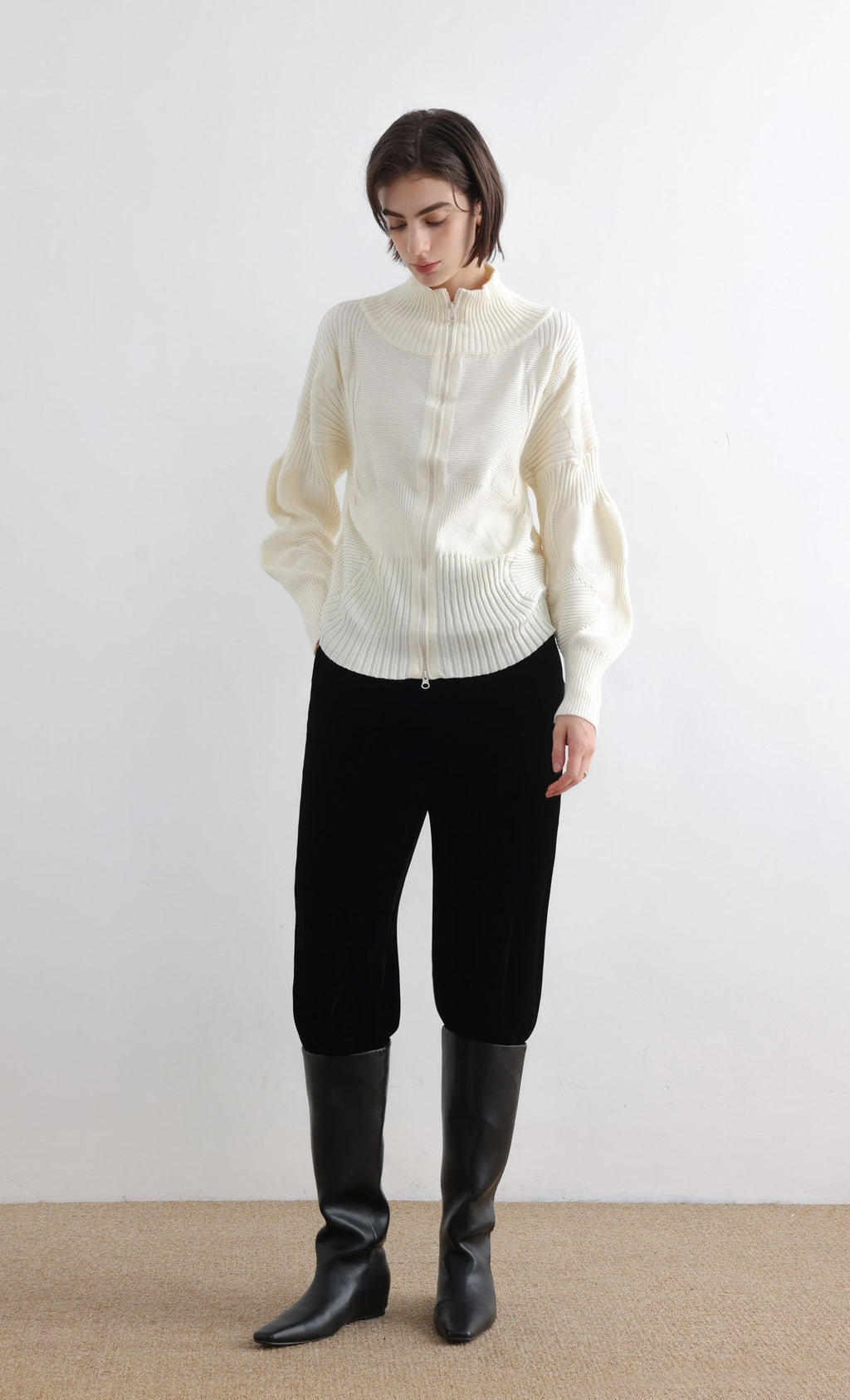 High Neck Knitted Pleated Zip-Up Cardigan_Ivory
