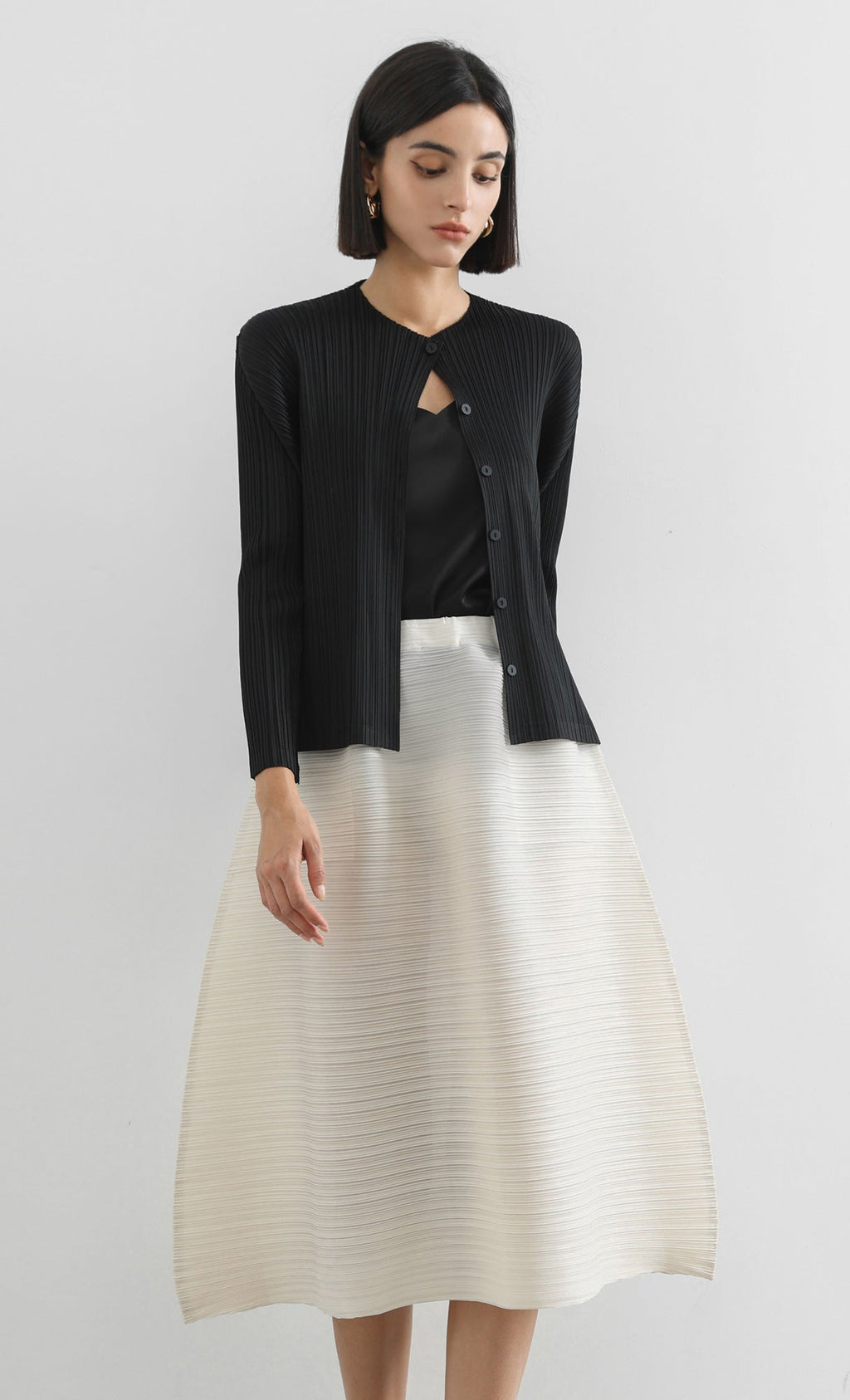 horiz pleated midi skirt_ivory