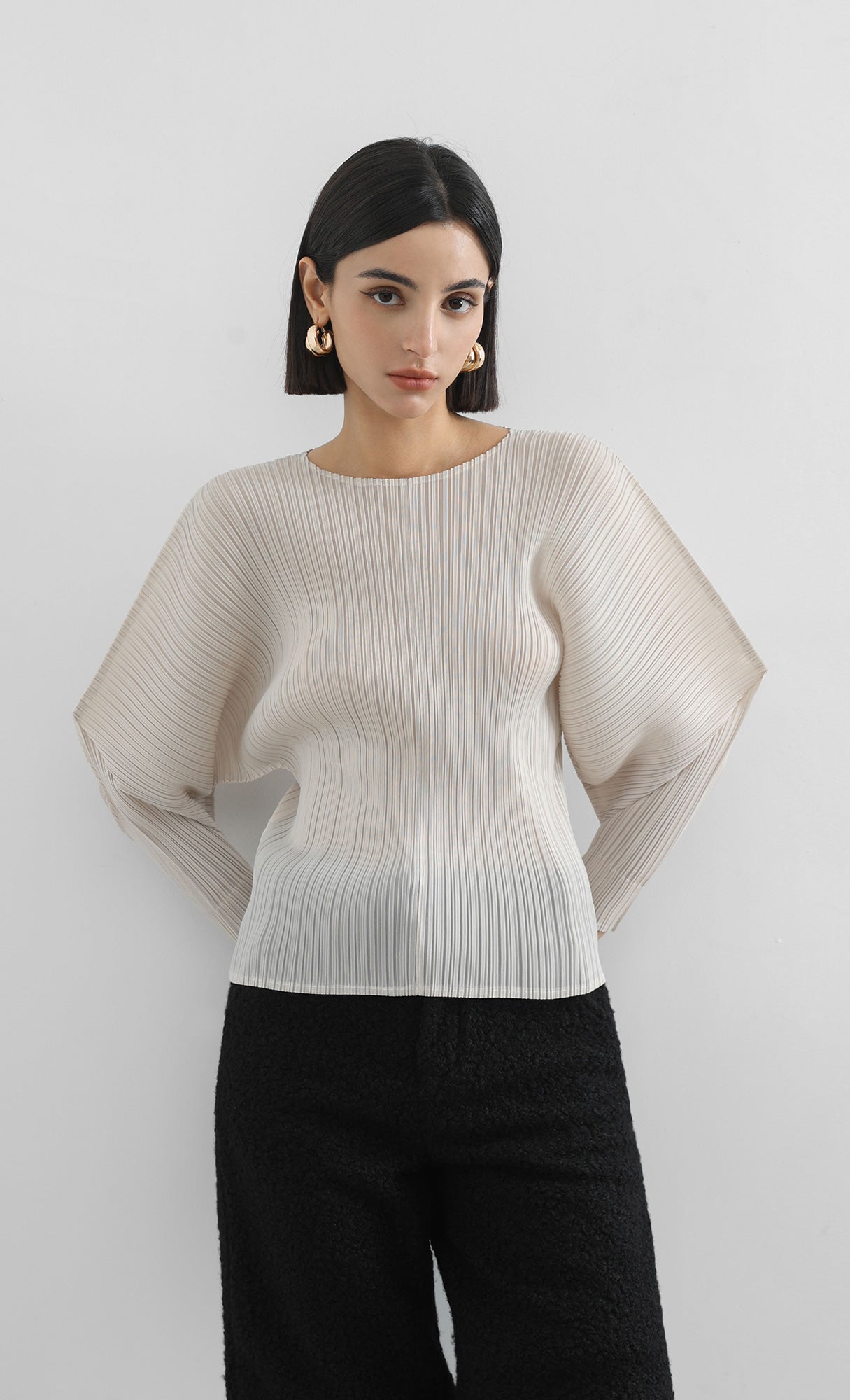 bloom pleated blouse_ivory