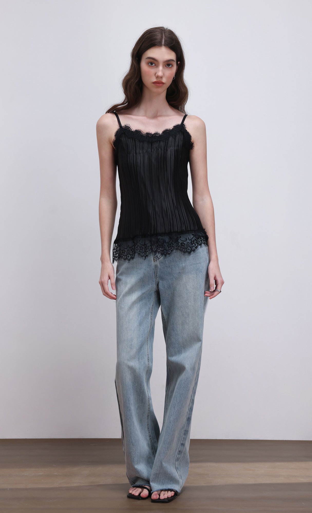 Pleated lace slip top_black