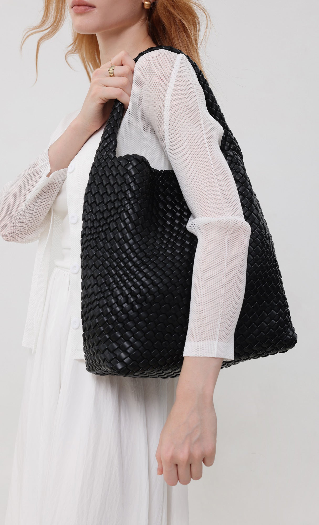 Color weaving hobo bag_black