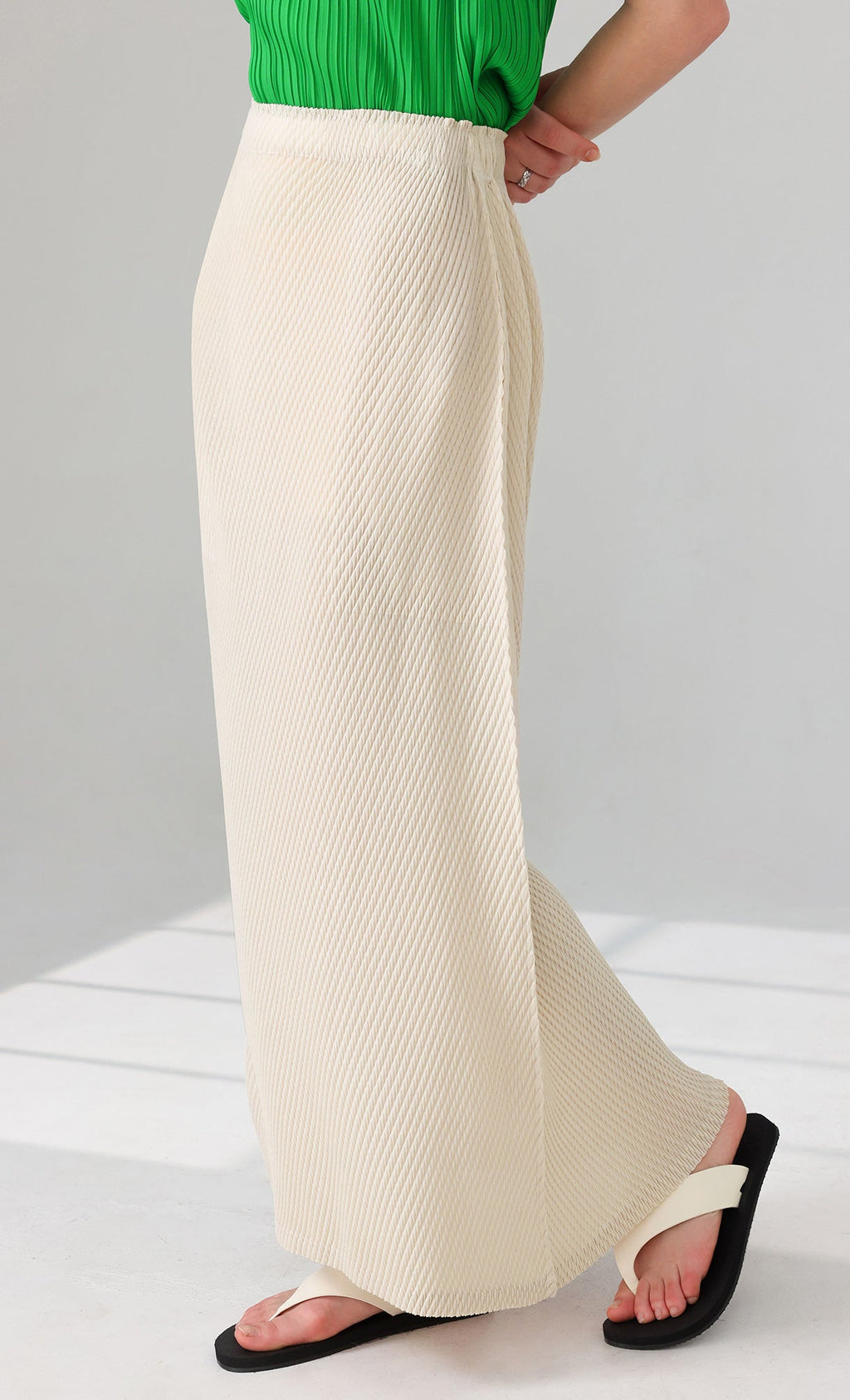 Lune Pleated Skirt_ivory