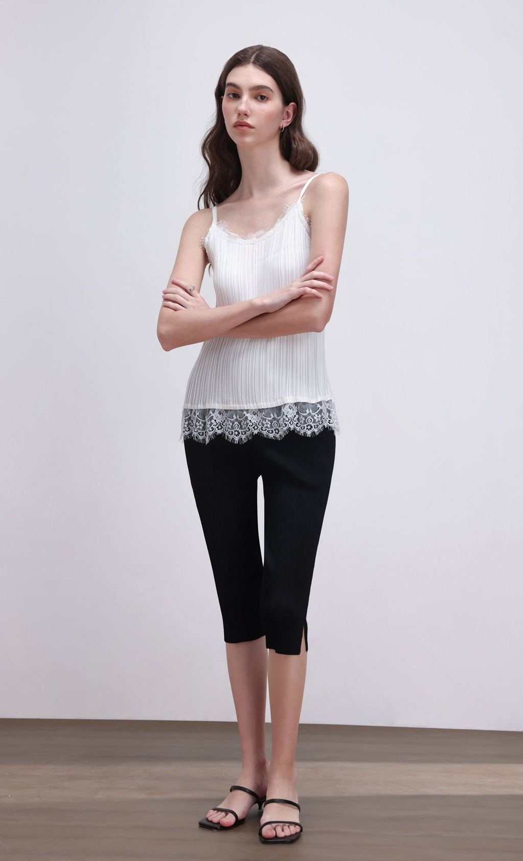 Pleated capri pants_black