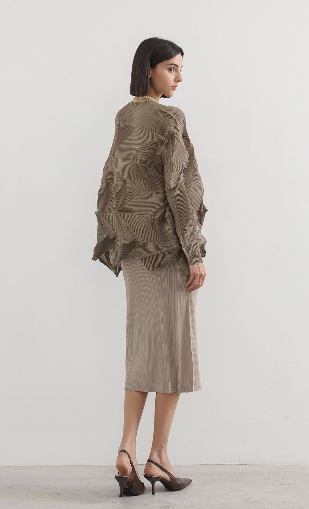 geo pleated jacket cardigan_brown