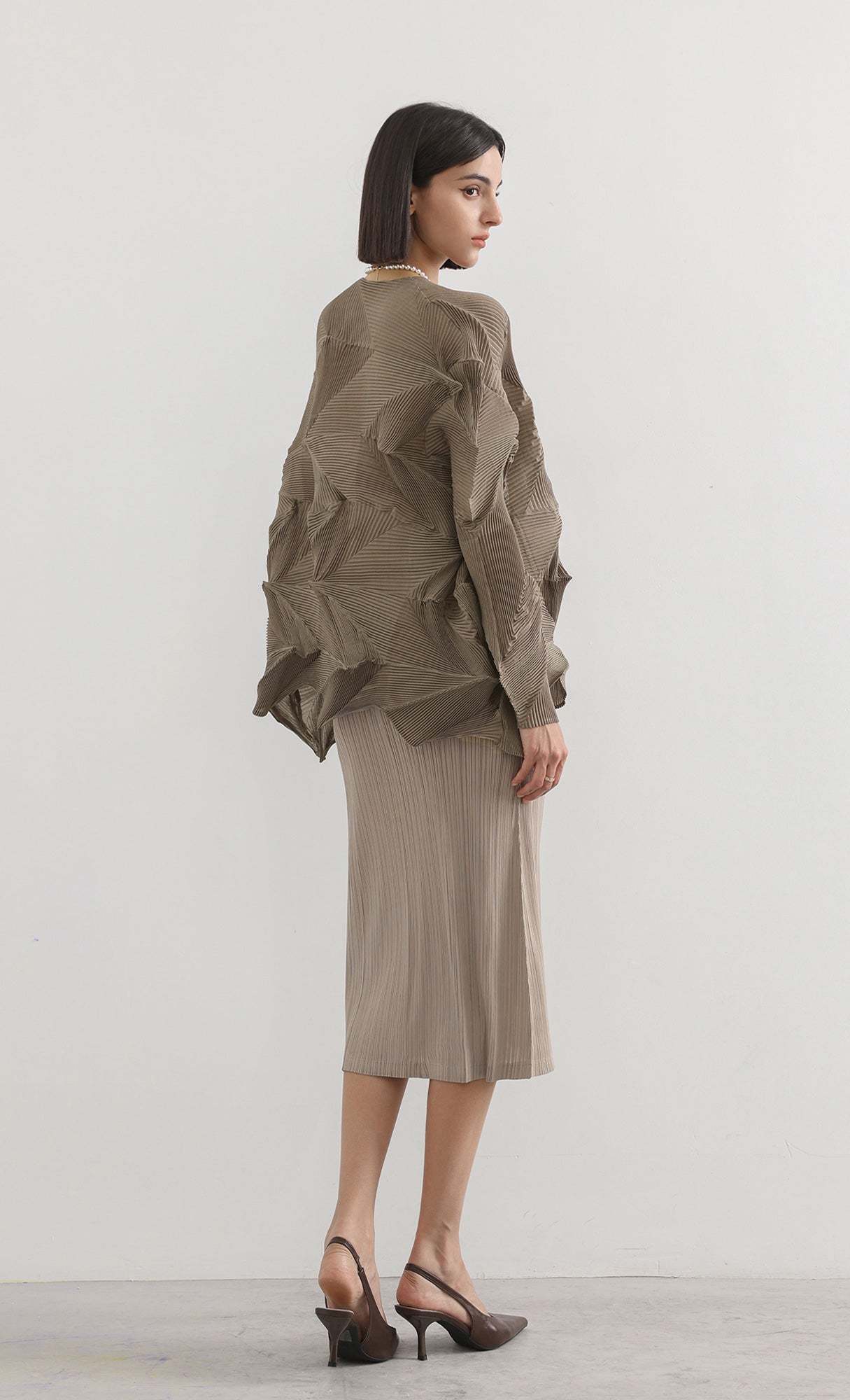 geo pleated jacket cardigan_brown