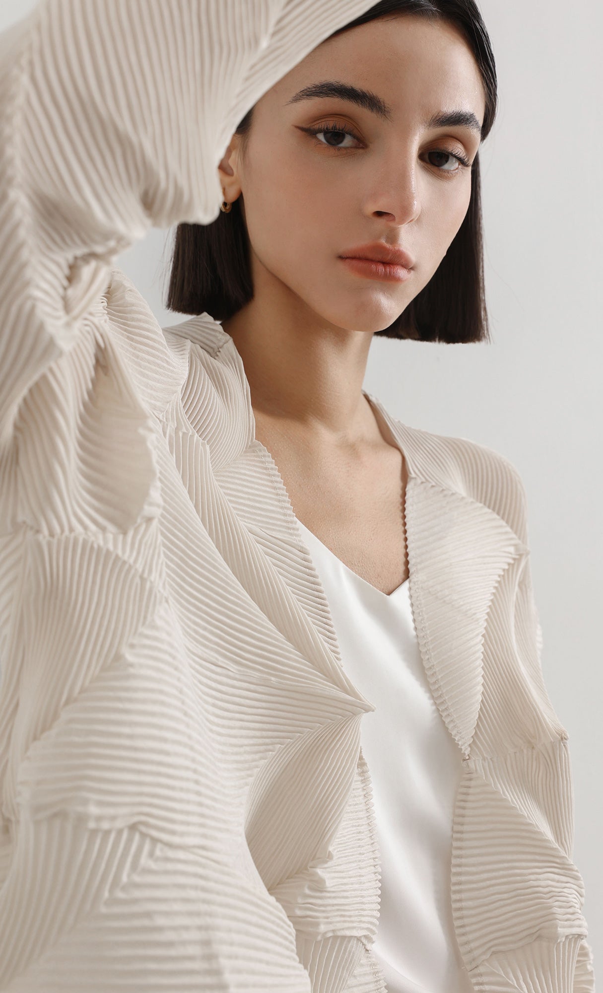 geo pleated jacket cardigan_beige