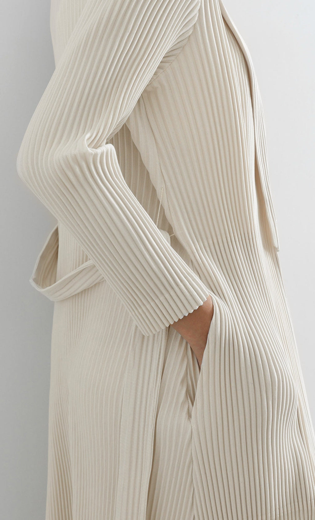 haze pleated belted trench_ivory