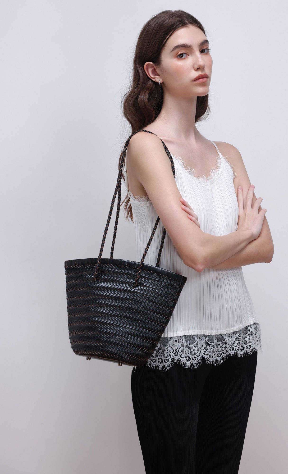 [Pouch SET] Stacy weaving leather shoulder bag_black