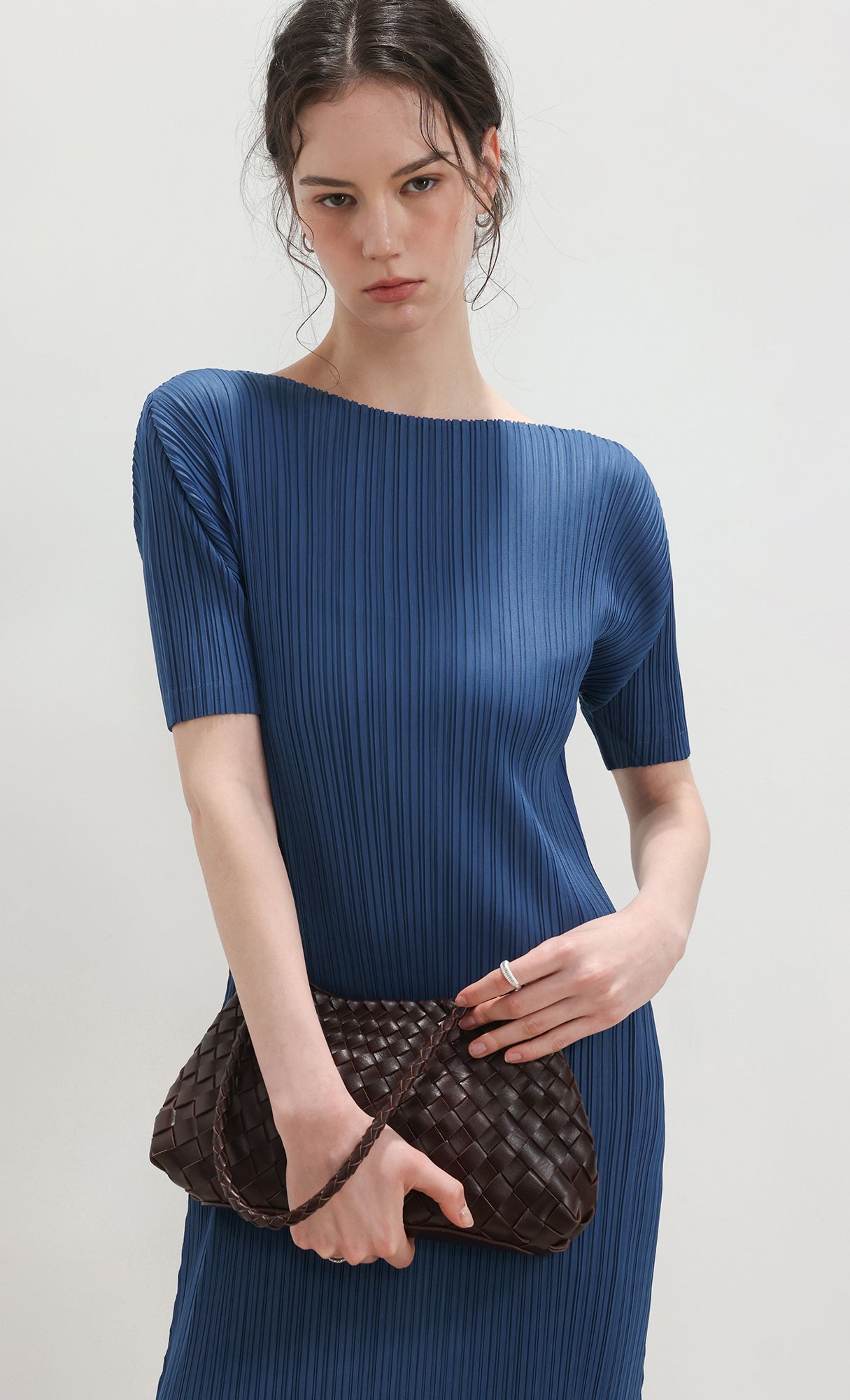 Nesia weaving shouler bag_brown