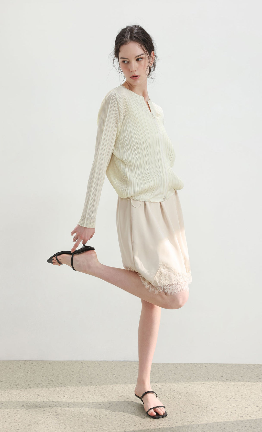 Lina pleated blouson jumper_ivory