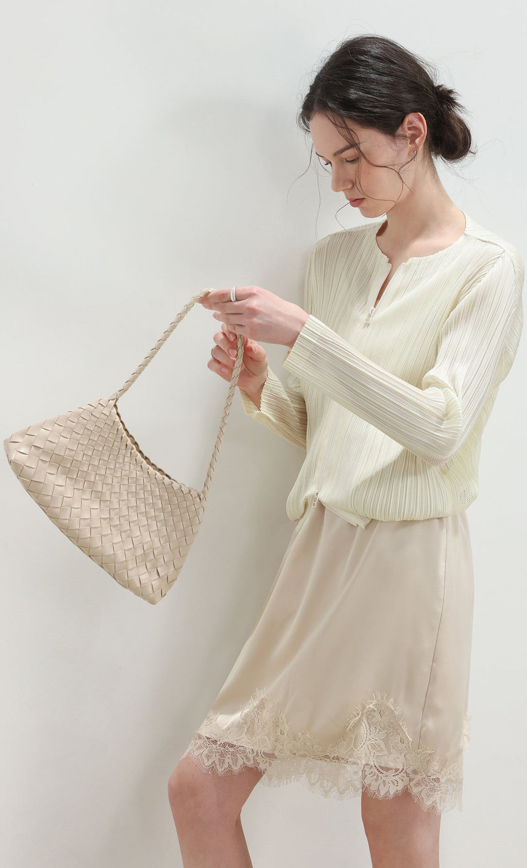 Nesia weaving shouler bag_ivory