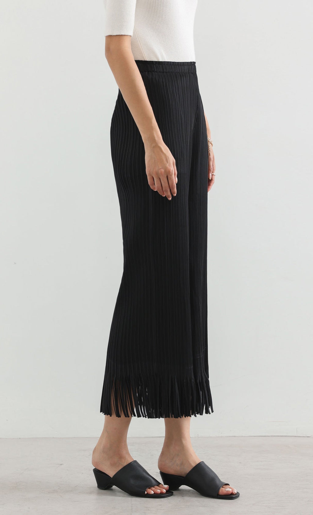 frill hem pleats pants_black
