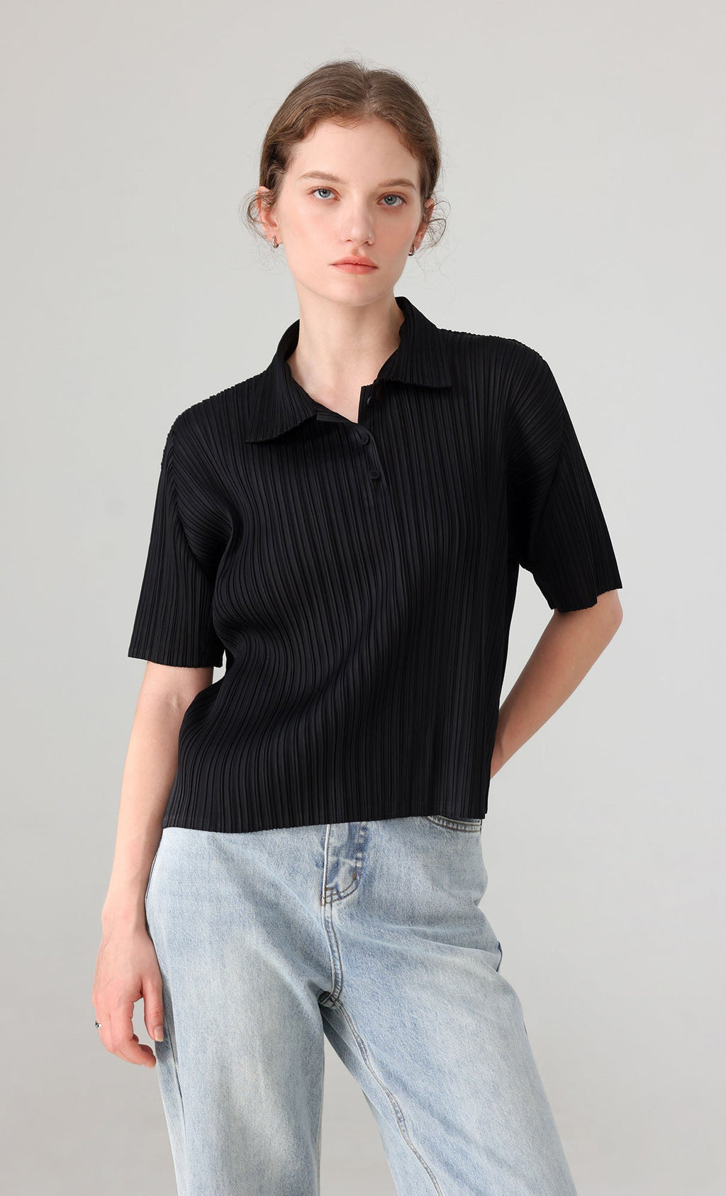 Essen Collard pleated Shirts_black