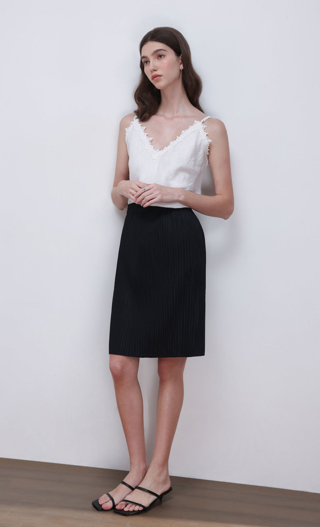 Dara pleated midi skirt_black
