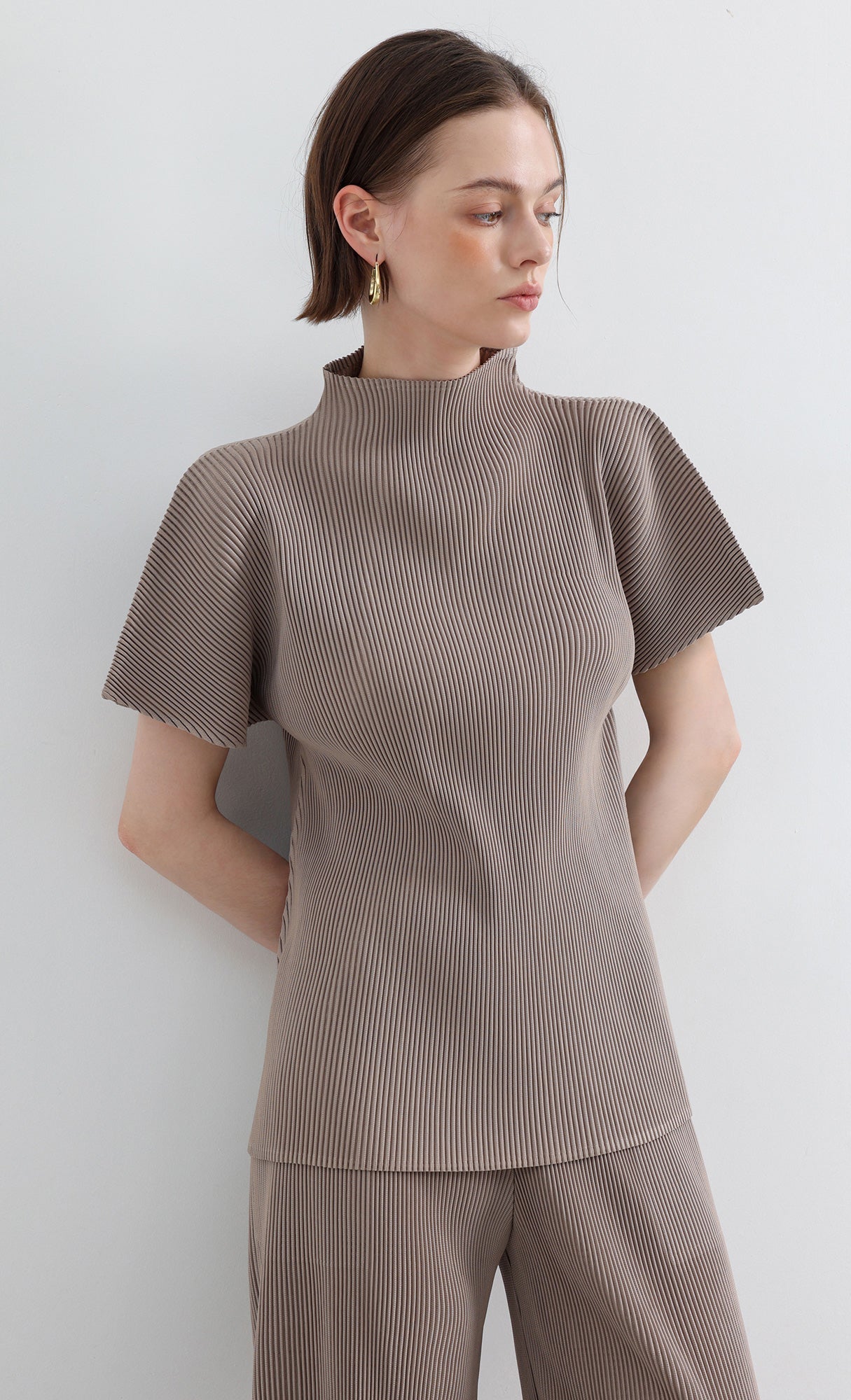 Essential Pleated Pants_Beige