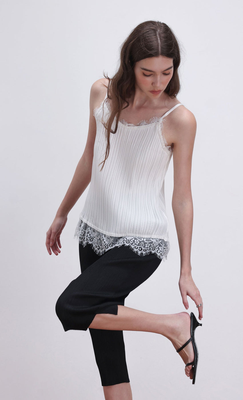 Pleated capri pants (black)