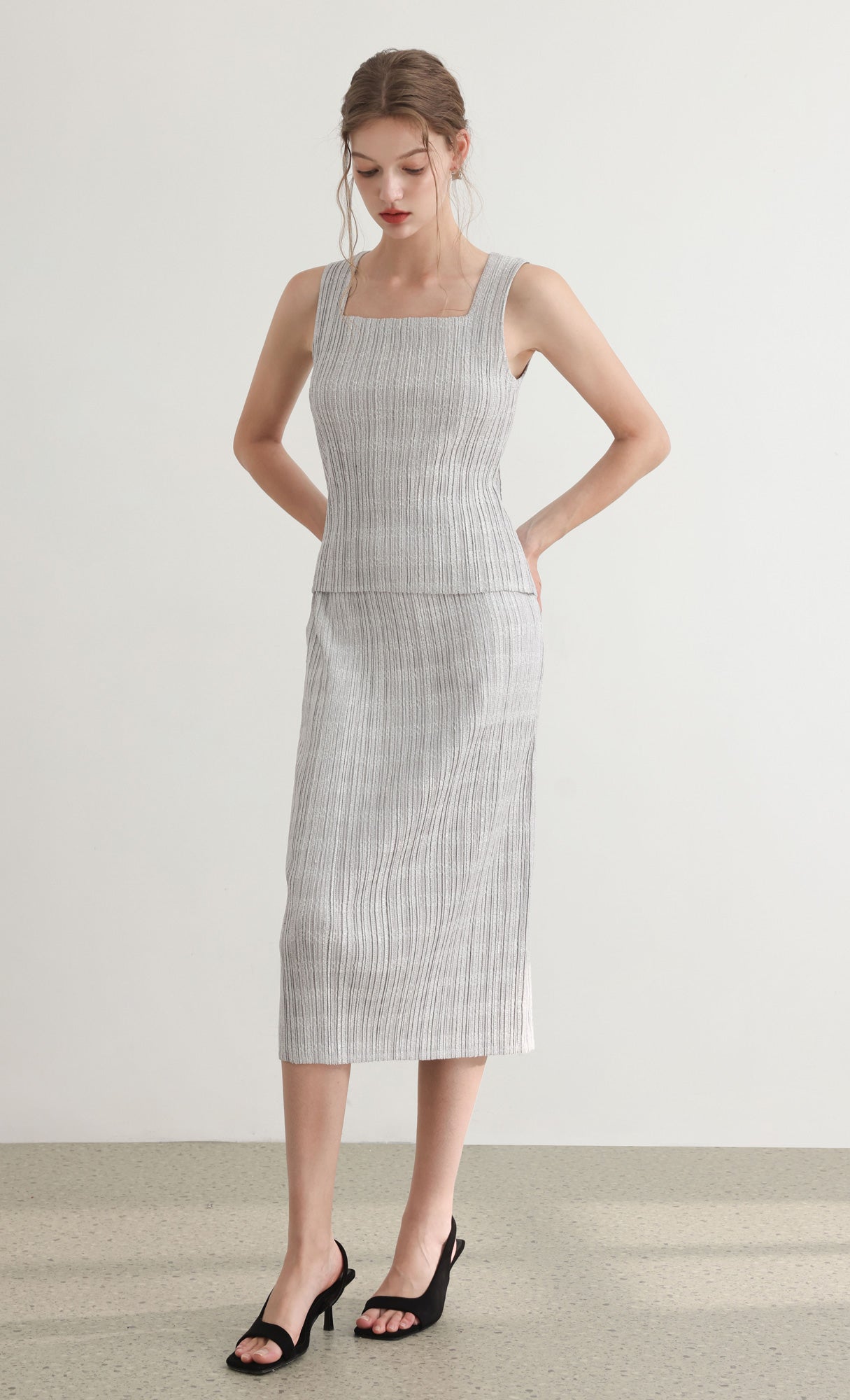 Tweed pleats top_grey