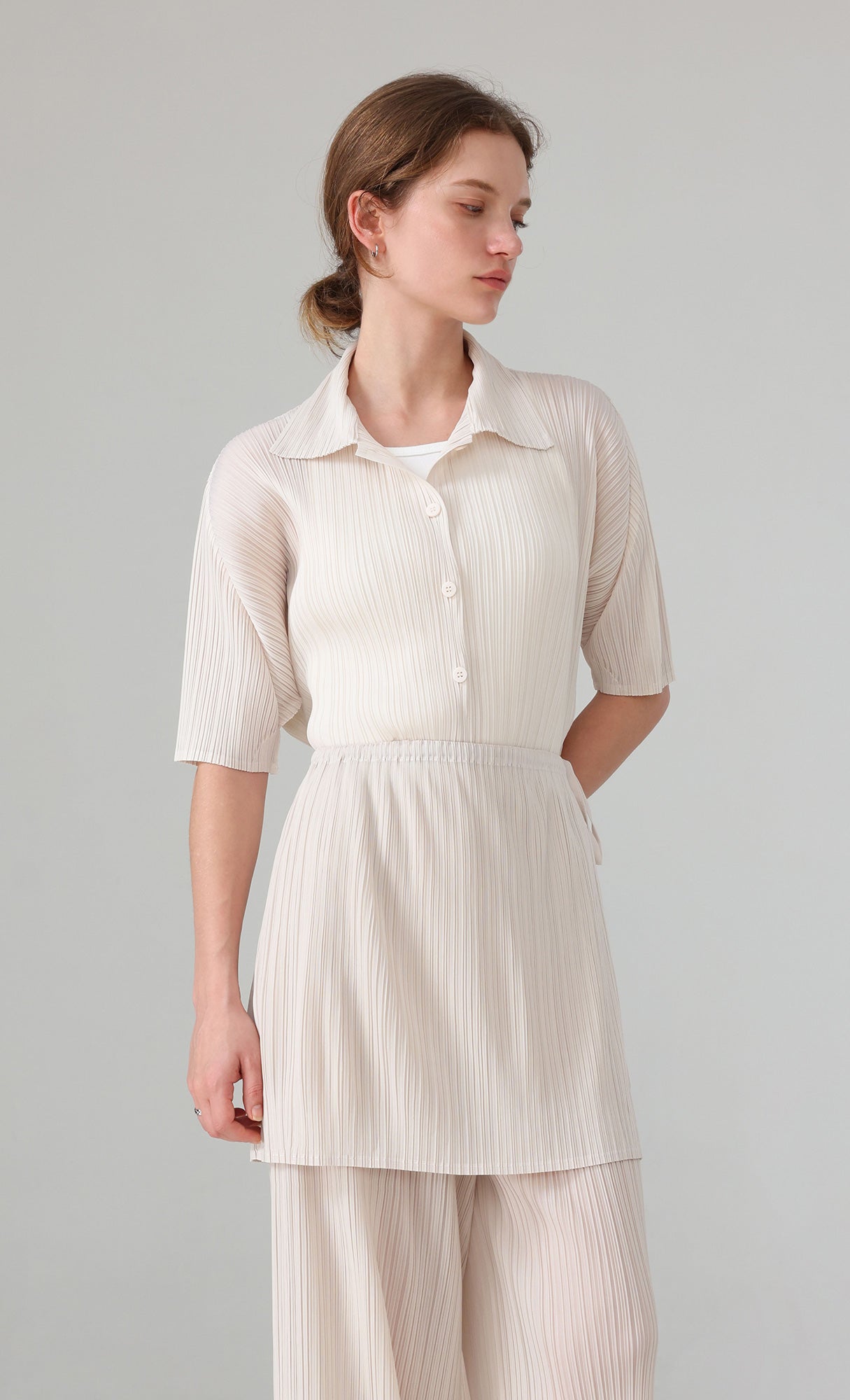 Palette collard pleated shirts_ivory